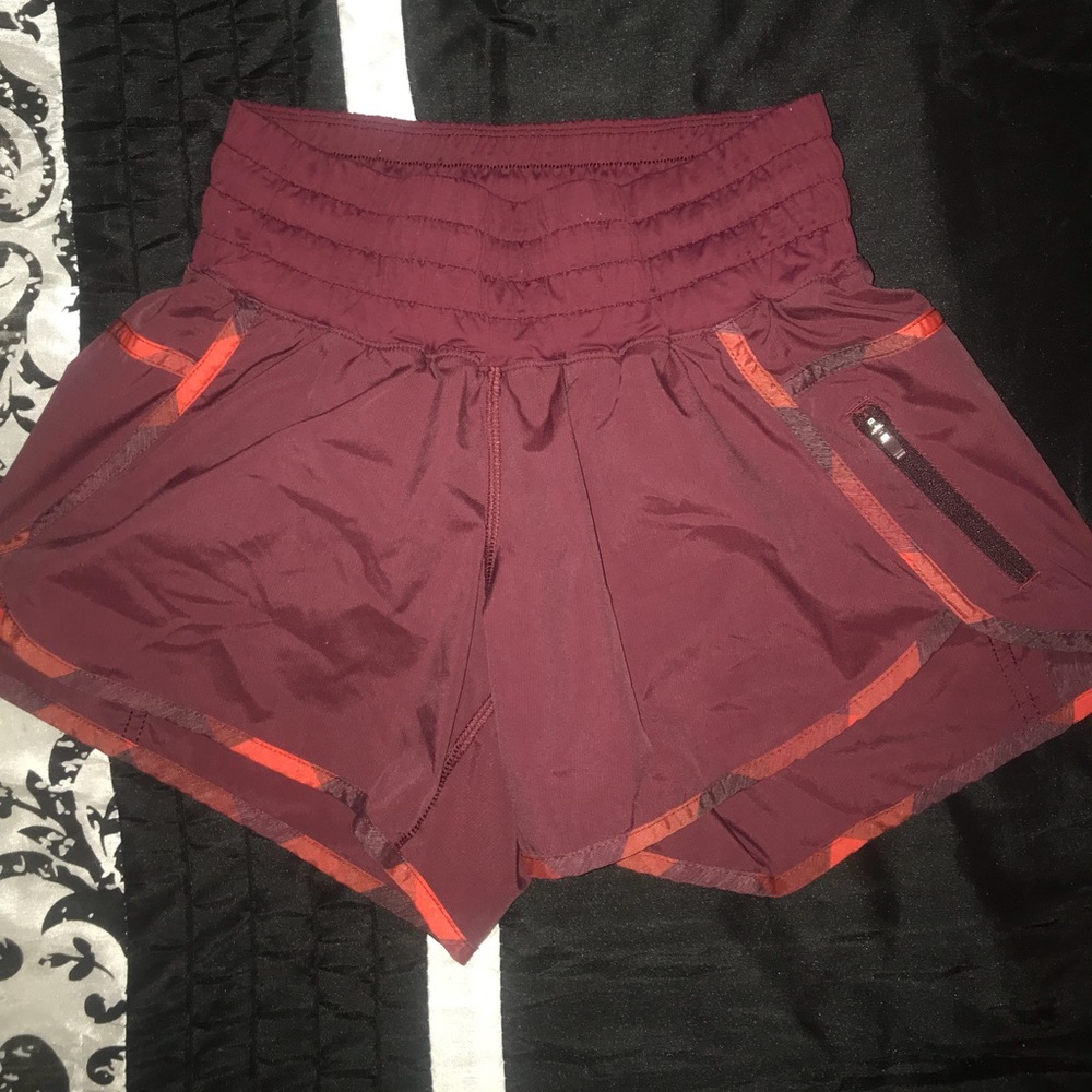 Maroon Lululemon Running Shorts Sz 6